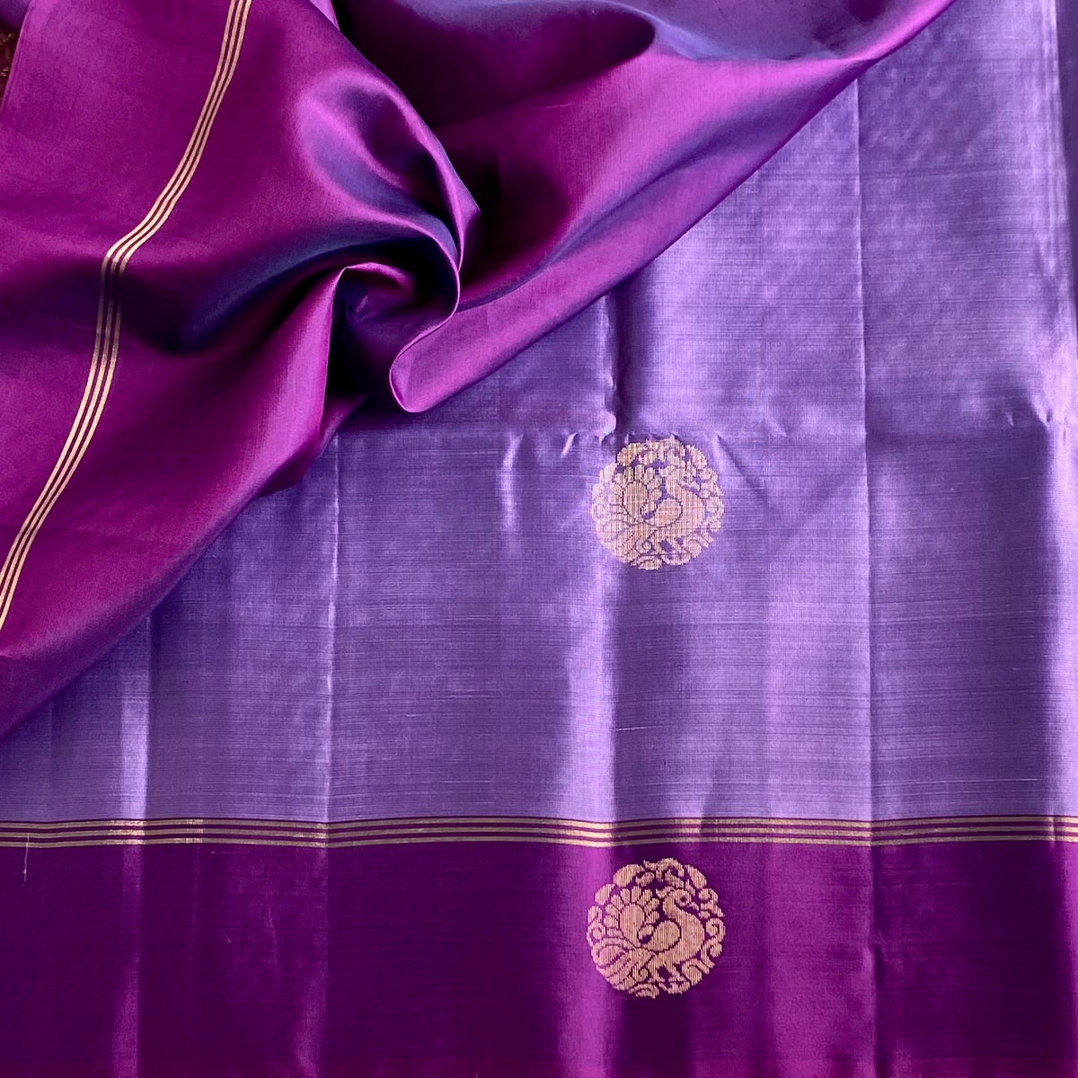 Metallic Lavender Designer Pure Silk Saree With Deep Plum Pallu