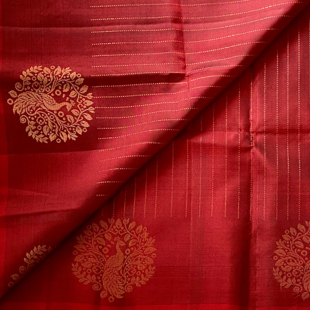 Deep Maroon Designer Pure Silk Saree With Metallic Gold Pallu