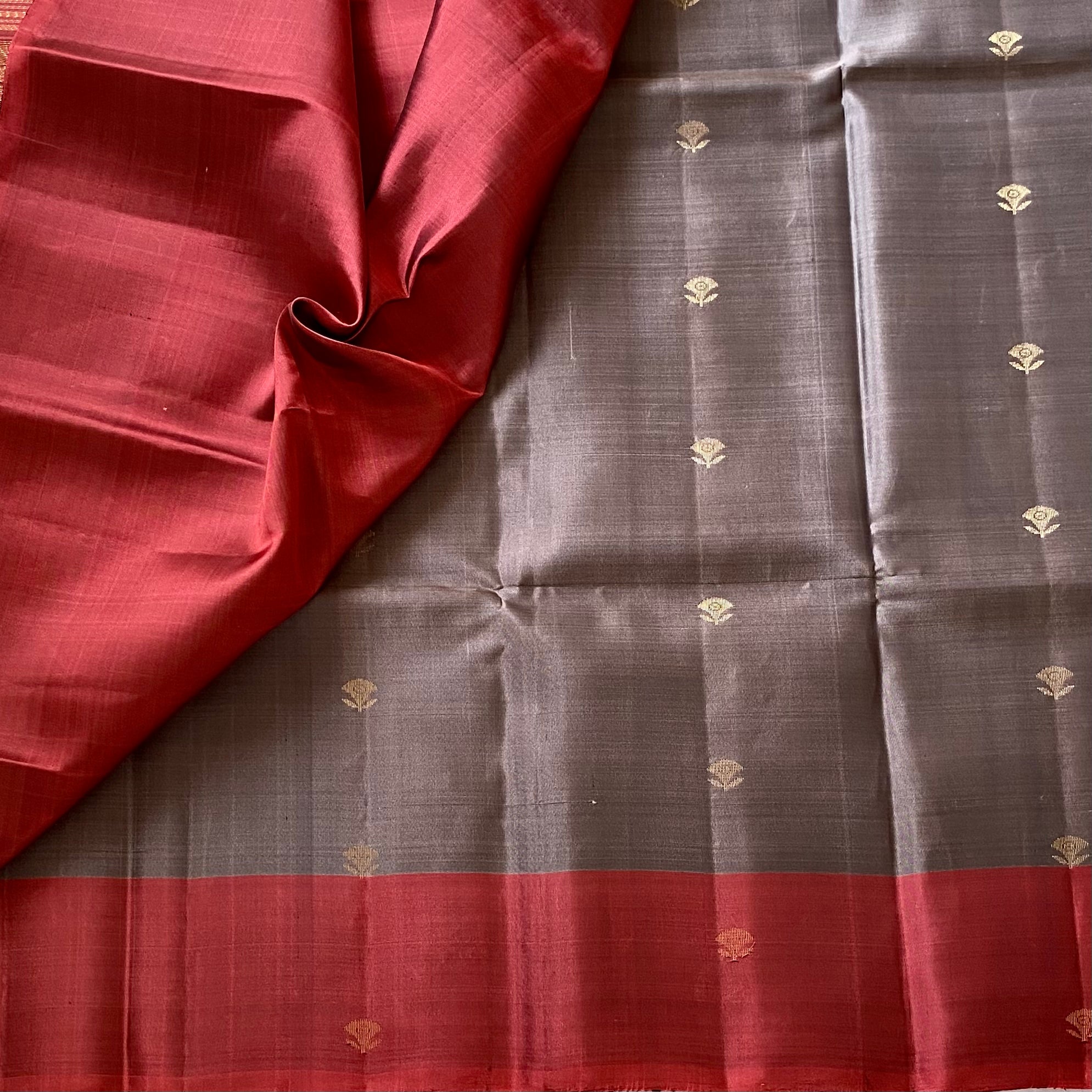 Charcoal Grey Designer Pure Silk Saree Deep Maroon Contrast Pallu