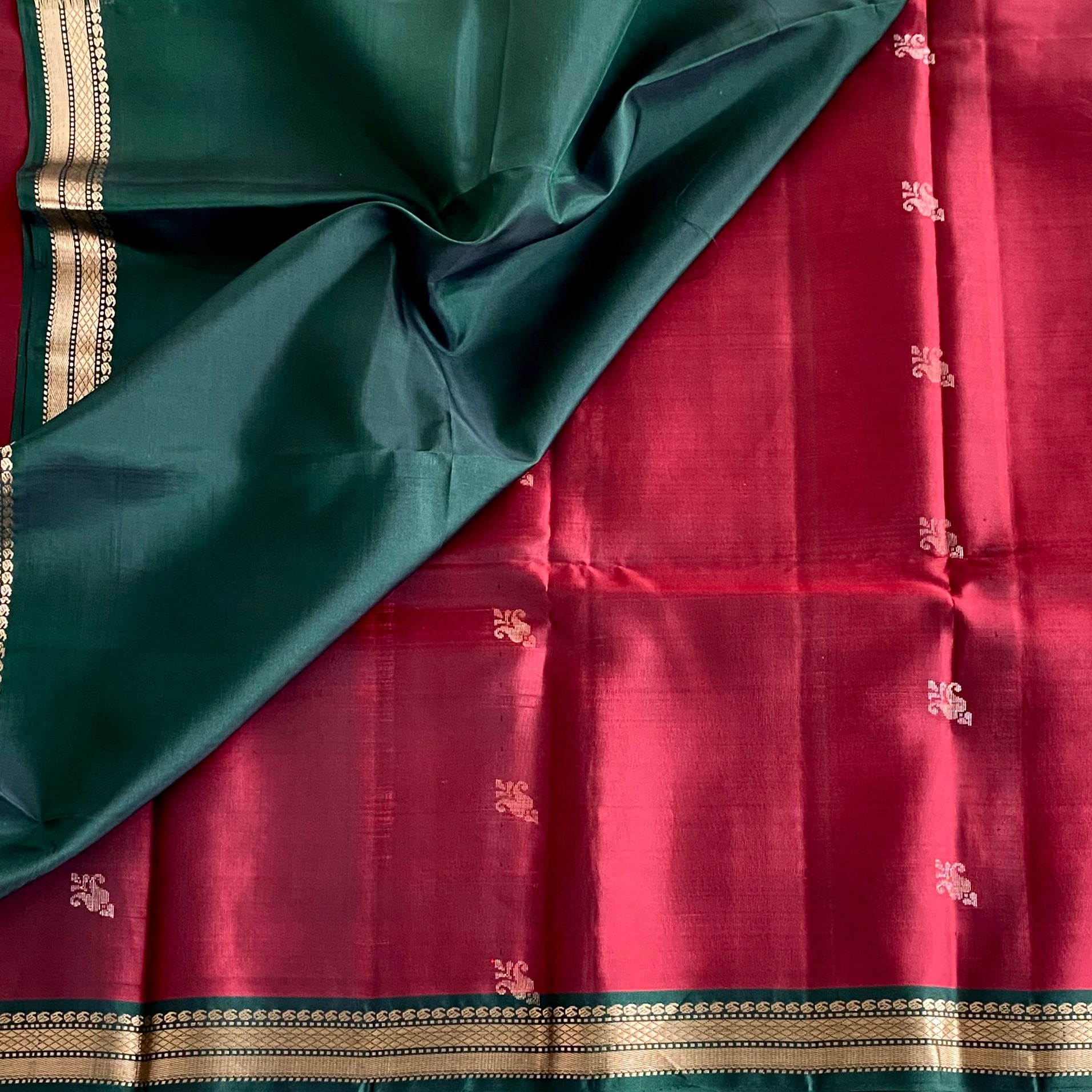 Deep Maroon Designer Pure Silk Saree Bottle Green Pallu Gold Zari