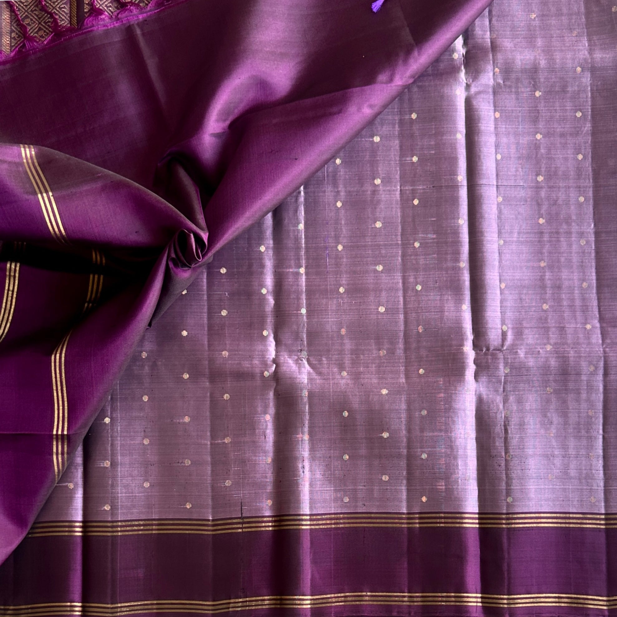 Deep Violet Silk Saree Antique Gold Diamond Pallu Gold Border