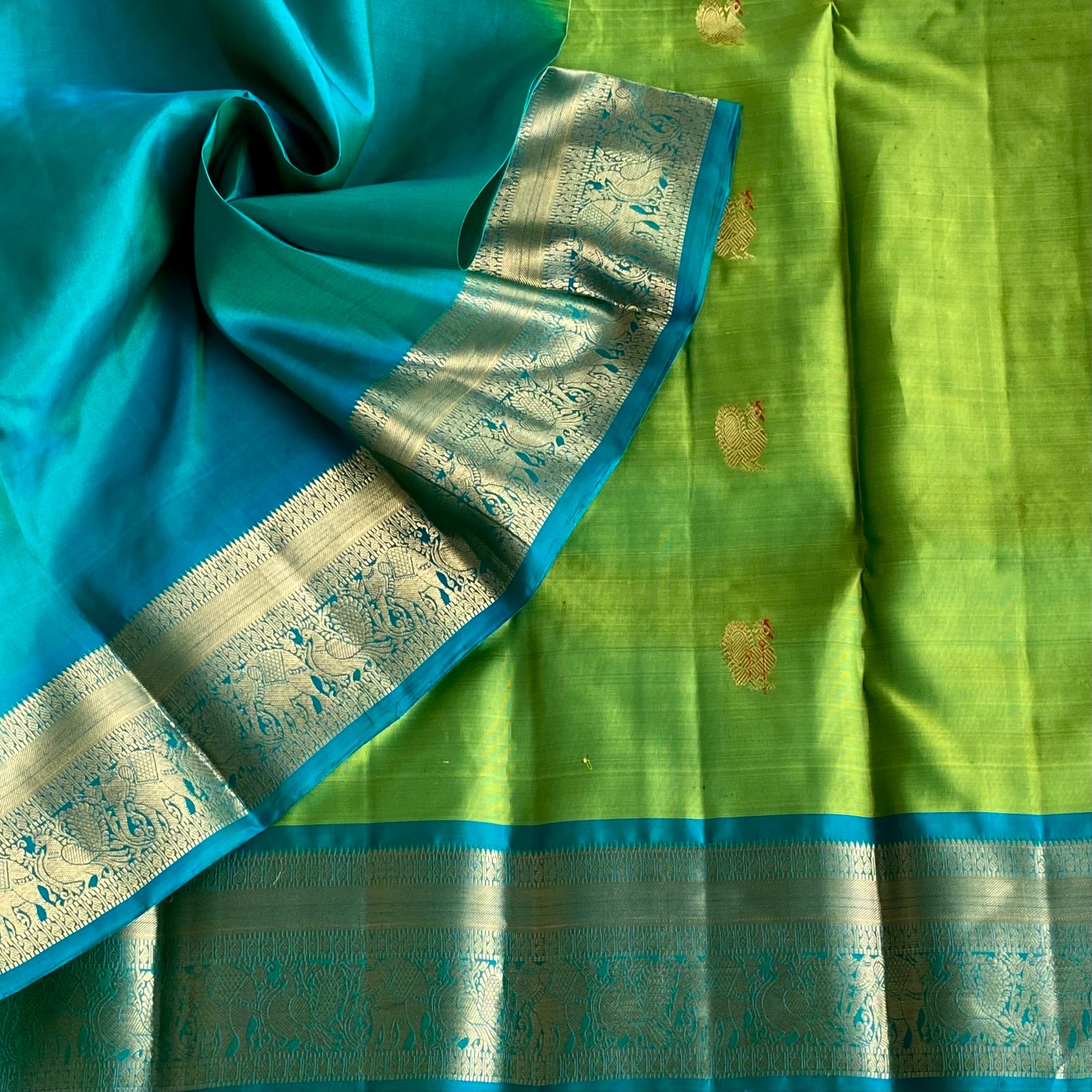 Lime Green Designer Pure Silk Saree Teal Blue Pallu Gold Zari