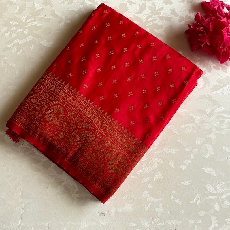 Crimson Red Soft Tussar Silk Saree With Antique Gold Paisley Pallu