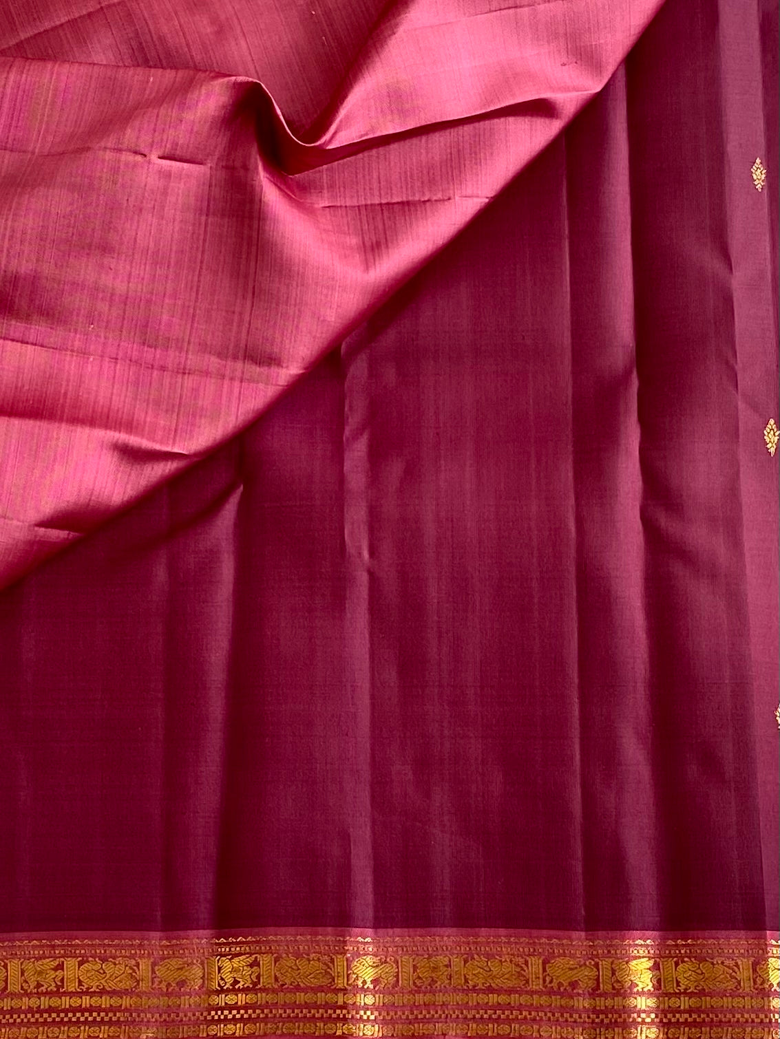 Burgundy Kanjeevaram Pure Zari Silk Saree With Dusty Rose Pink Pallu