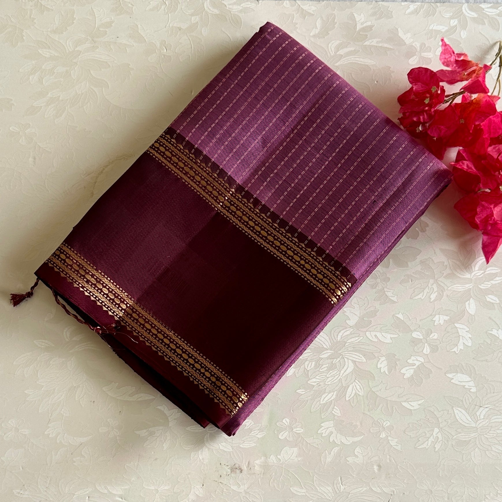 Rare Onion Mauve Designer Pure Silk Saree With Wine Pallu