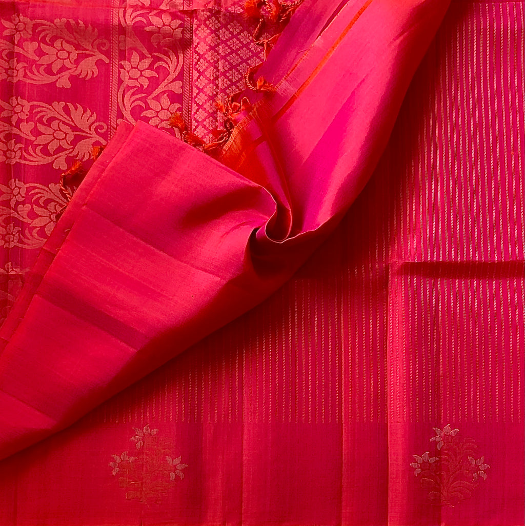 Fuchsia Pink Saree With Gold Woven Floral Pallu Tassel Fringe