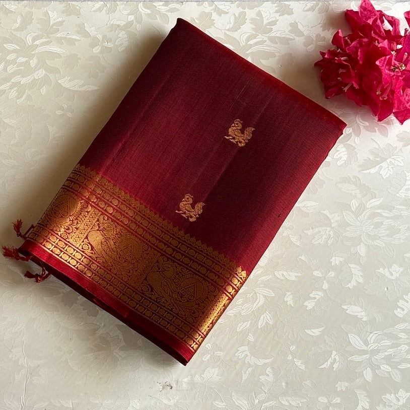 Dual Shaded Rust Maroon Antique Gold Designer Pure Silk Saree With Paisley Pallu