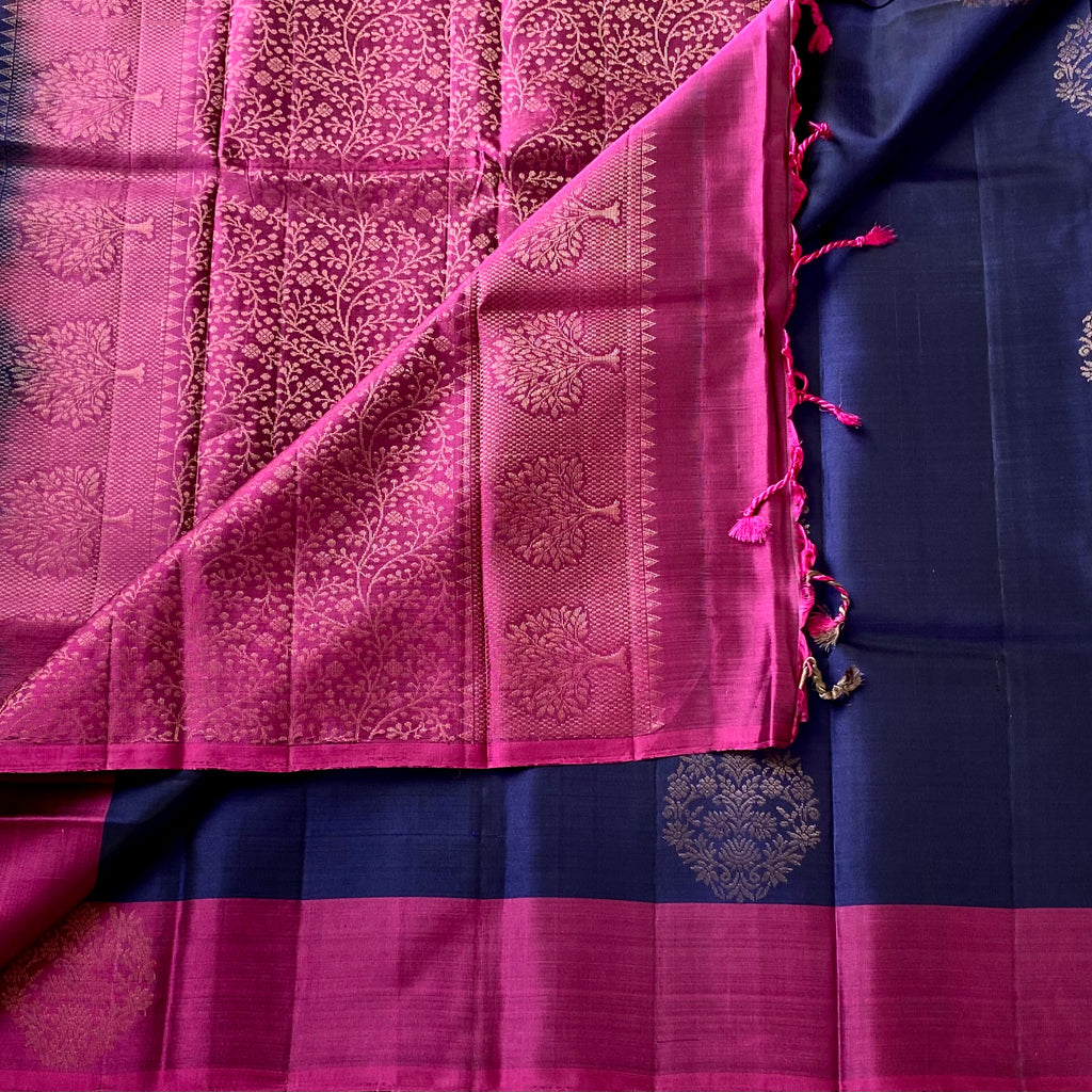 Magenta Navy Silk Saree Gold Zari Floral Pallu Traditional Wear