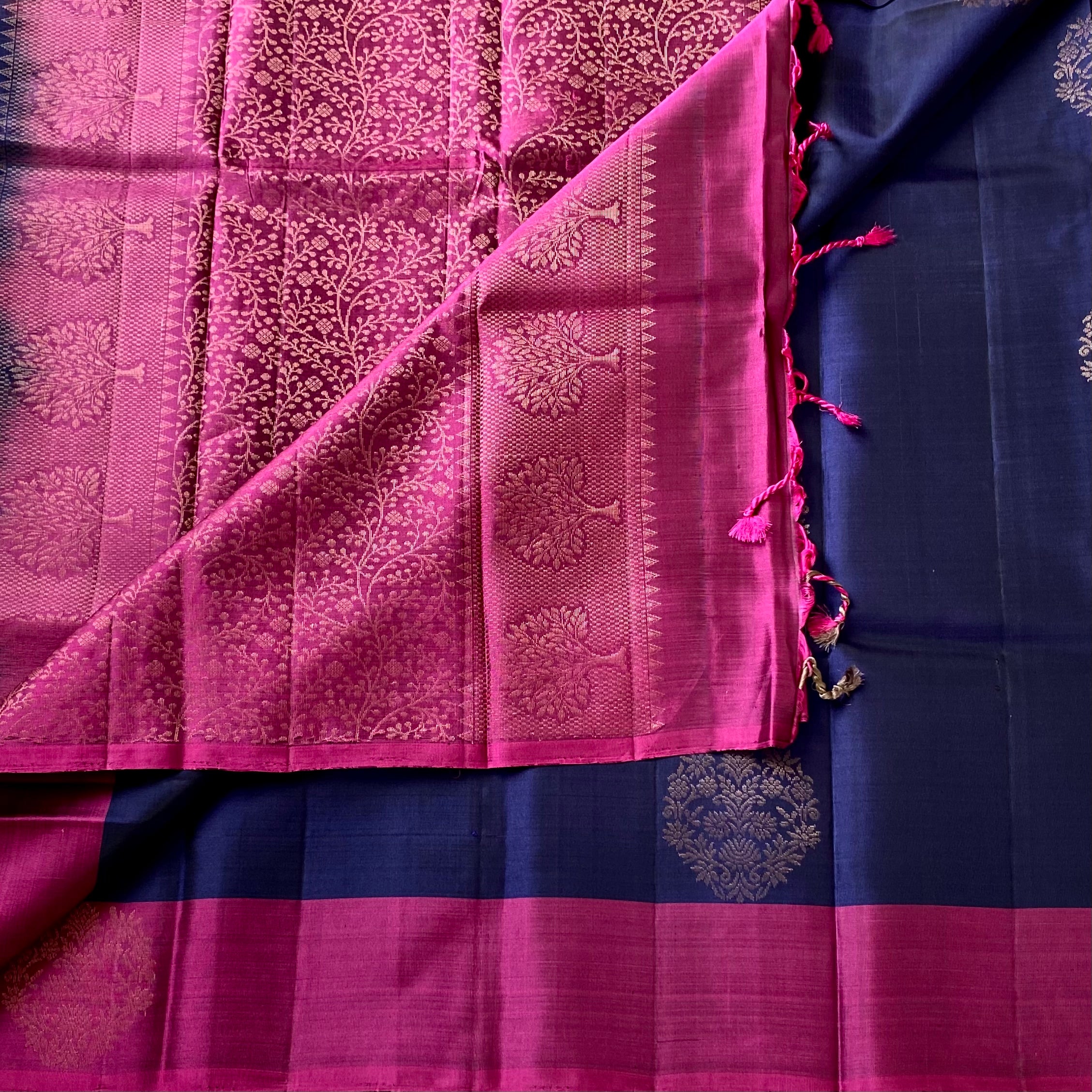 Magenta Navy Silk Saree Gold Zari Floral Pallu Traditional Wear