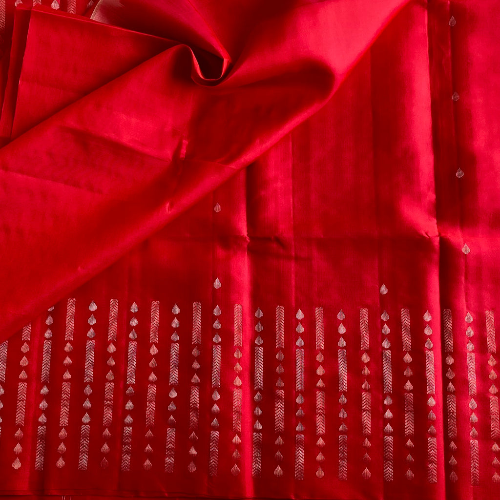 Scarlet Red Designer Pure Silk Saree With Metallic Gold Motifs