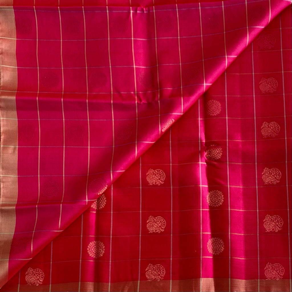 Strawberry Pink Designer Pure Silk Saree With Champagne Gold Pallu