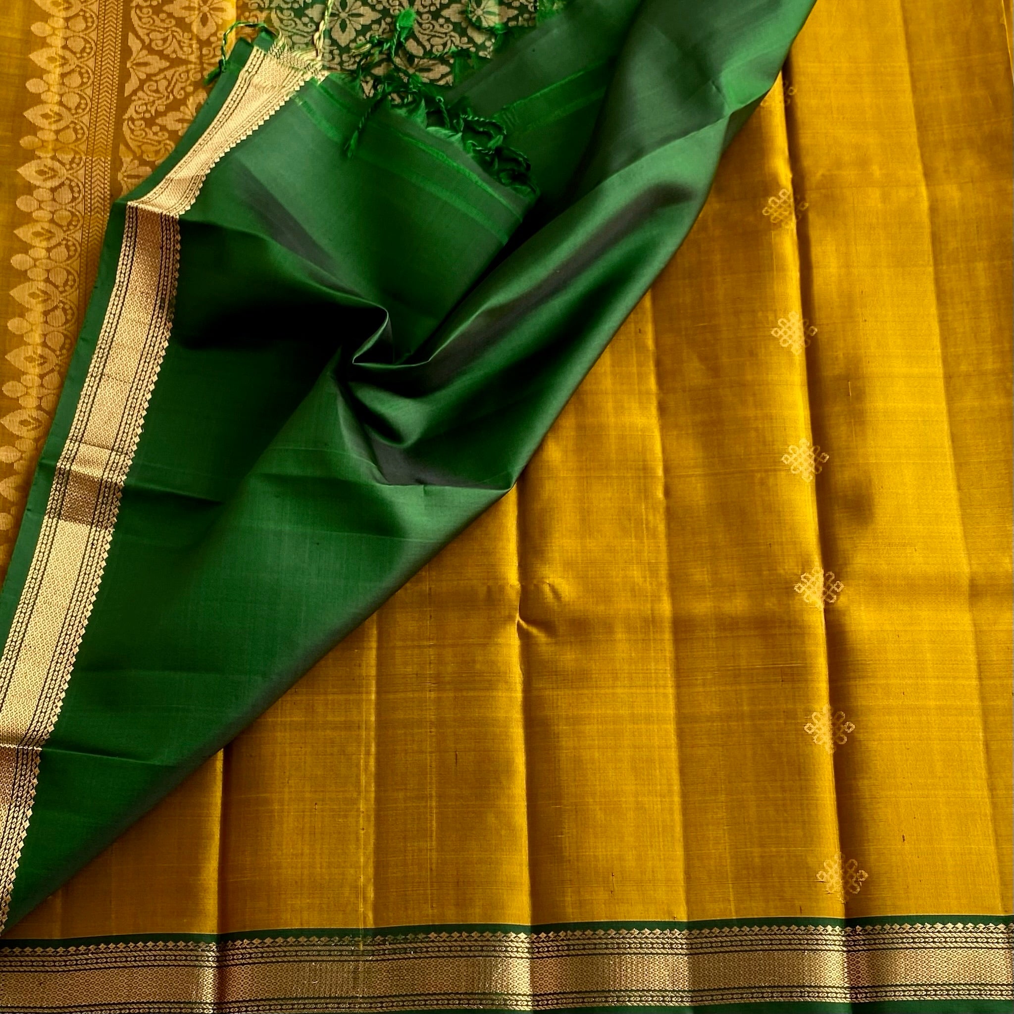 Mustard Yellow Kollam Zari Weave Designer Pure Silk Saree With Emerald Green Border