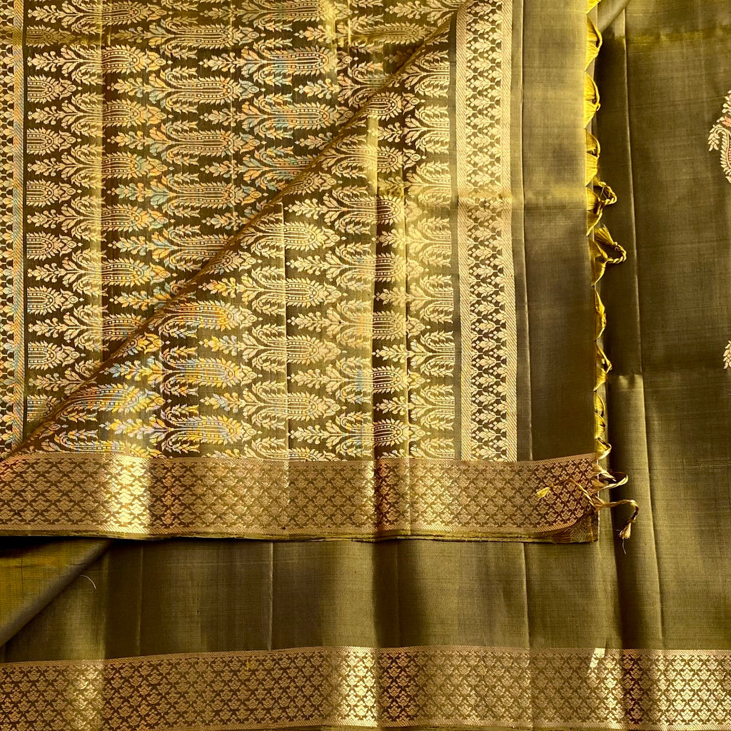 Olive Green Designer Pure Silk Saree With Antique Gold Pallu