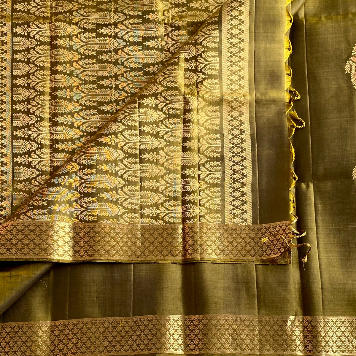 Olive Green Designer Pure Silk Saree With Antique Gold Pallu