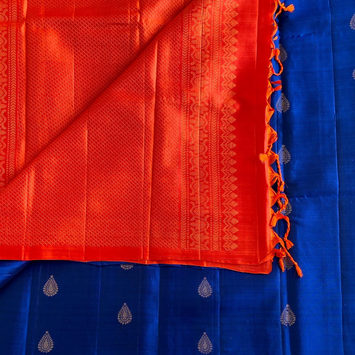 Royal Blue Designer Pure Silk Saree With Crimson Orange Pallu