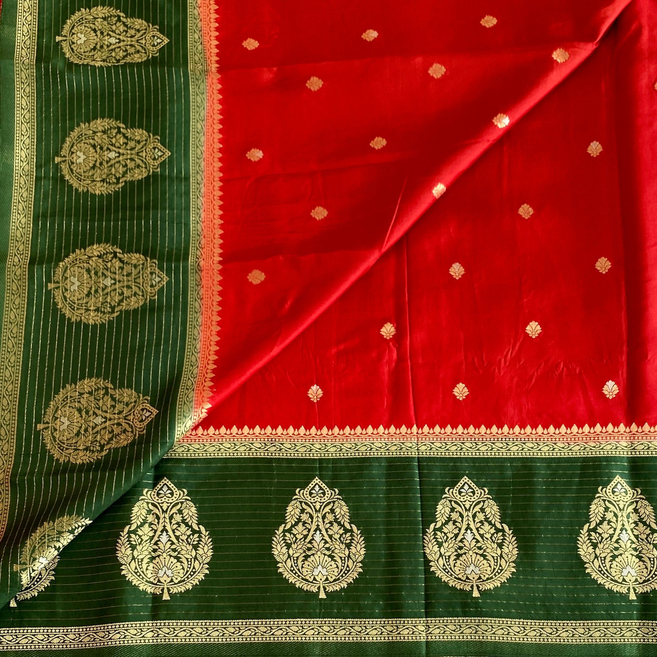 Ruby Red Soft Tussar Silk Saree With Forest Green Pallu