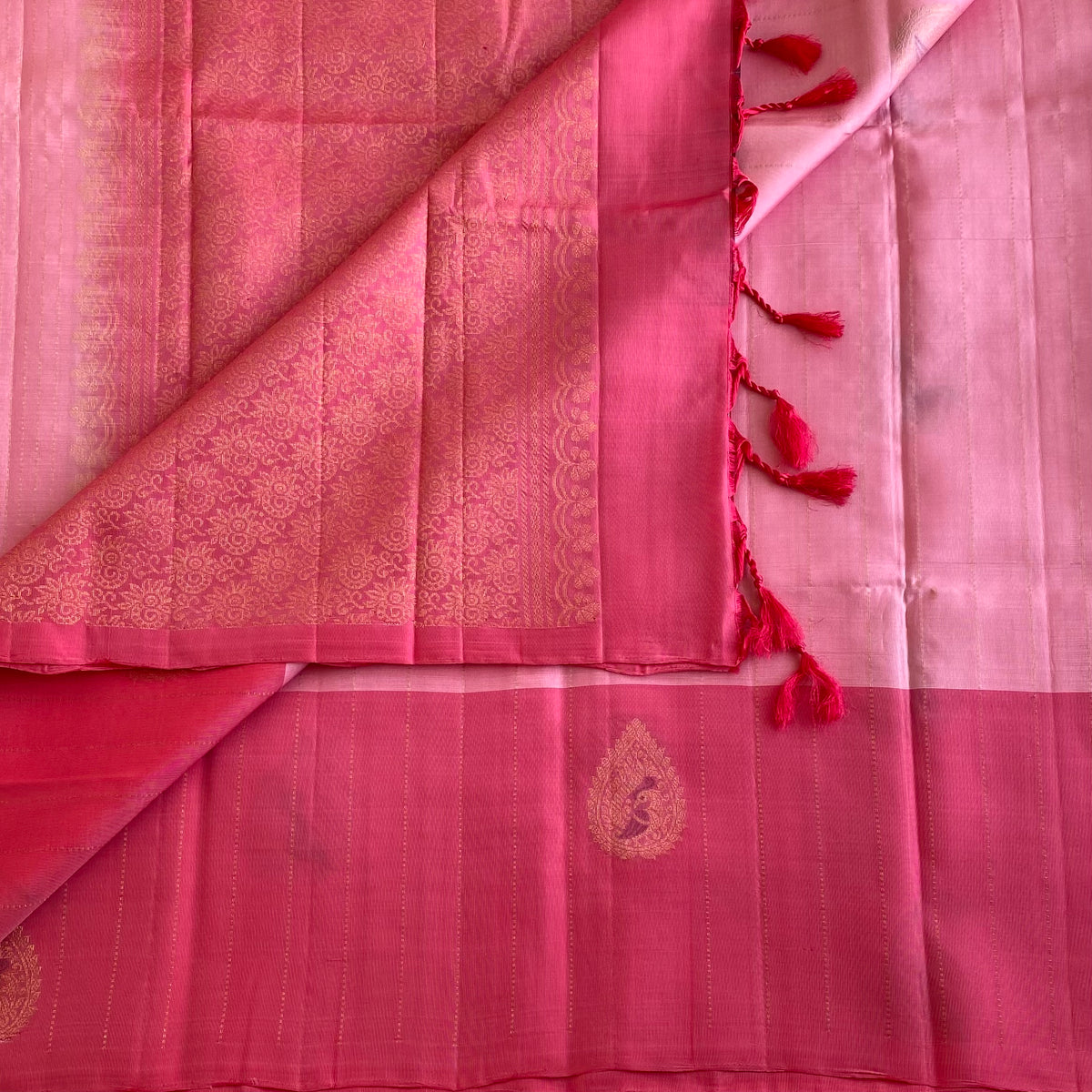 Dusty Rose Designer Pure Silk Saree With Deep Pink Pallu