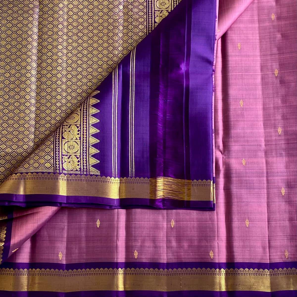 Metallic Mauve Kanjeevaram Pure Zari Silk Saree With Royal Purple Pallu