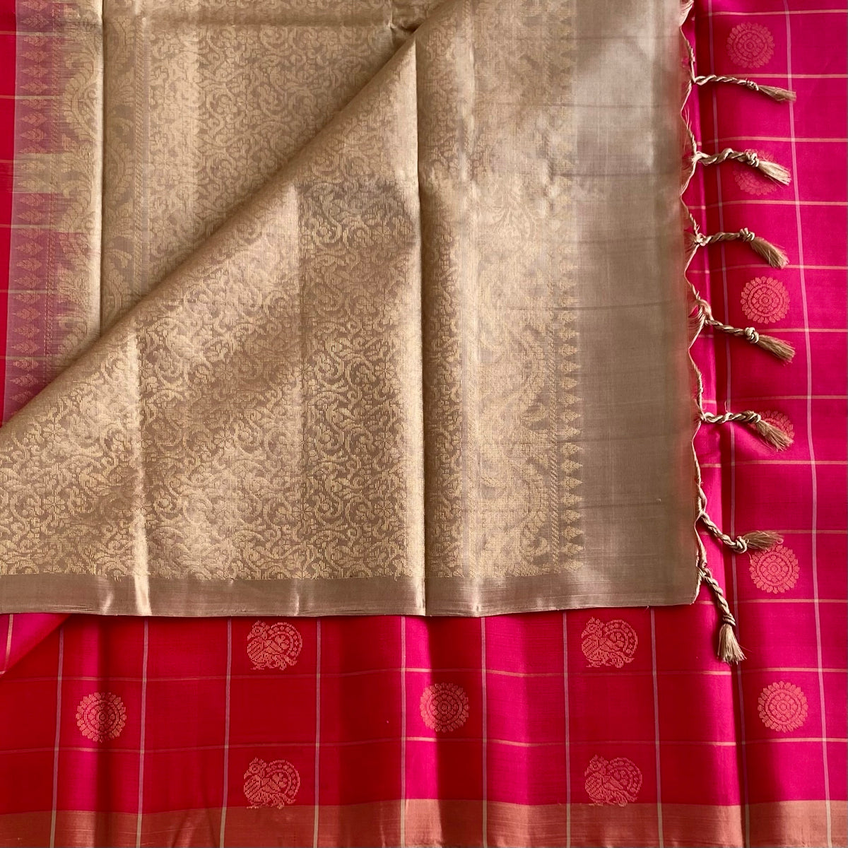 Strawberry Pink Designer Pure Silk Saree With Champagne Gold Pallu