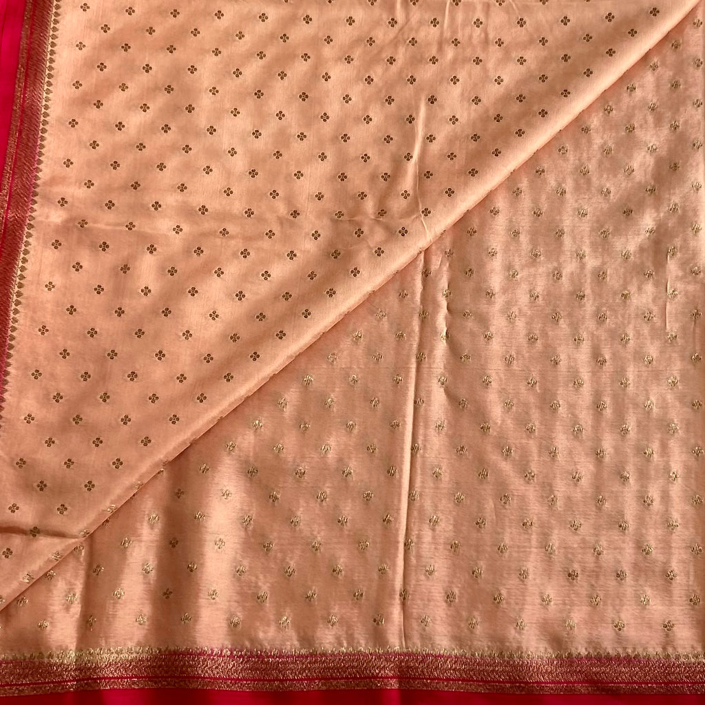 Peach Beige Banarasi Crepe Silk Saree With Fuchsia Pallu And Gold Zari