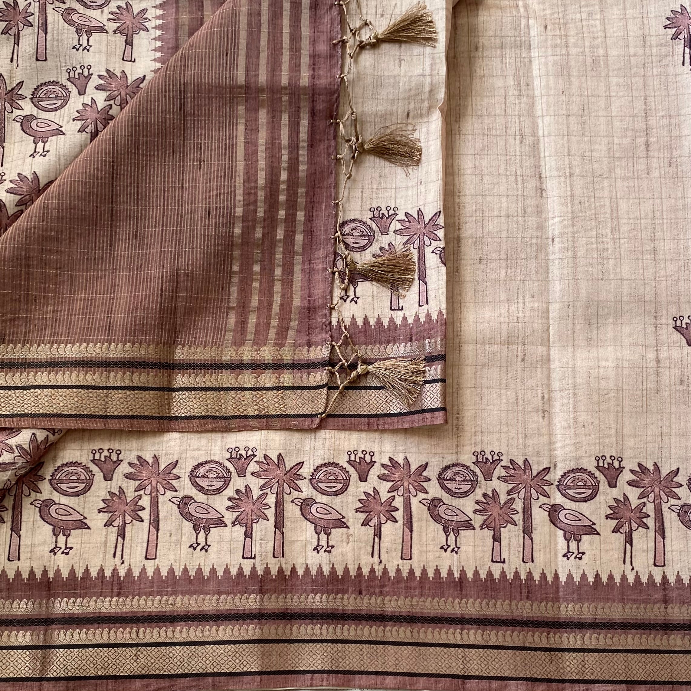 Ecru Mauve Brown Handloom Bird Motif Tassel Pallu Saree Elegant