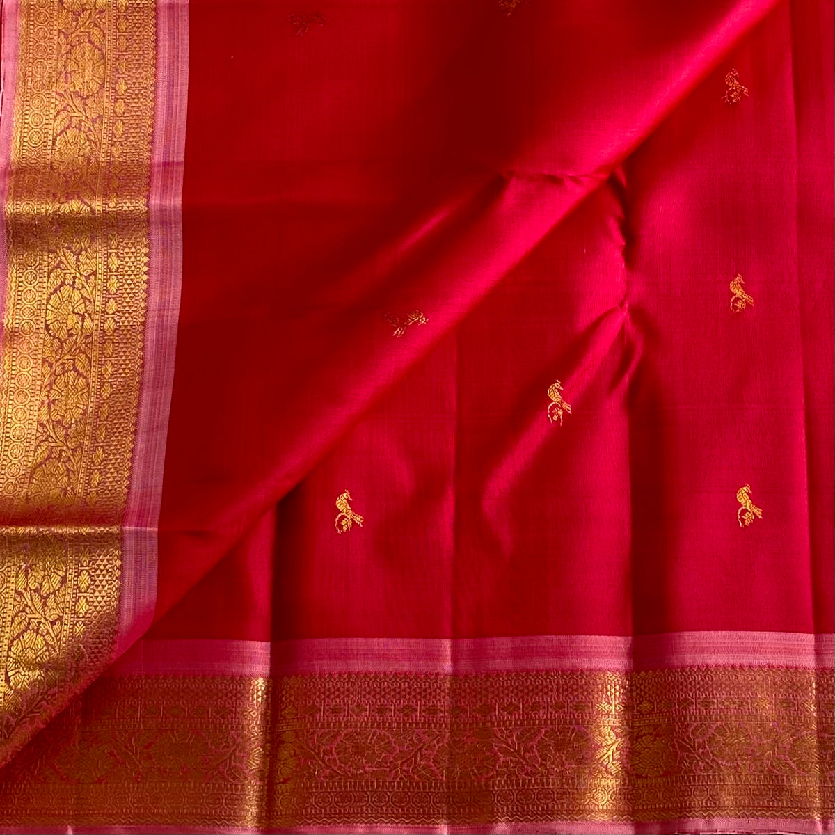 Cherry Pinkish Red Kanjeevaram Pure Zari Silk Saree With Rose Pink Pallu