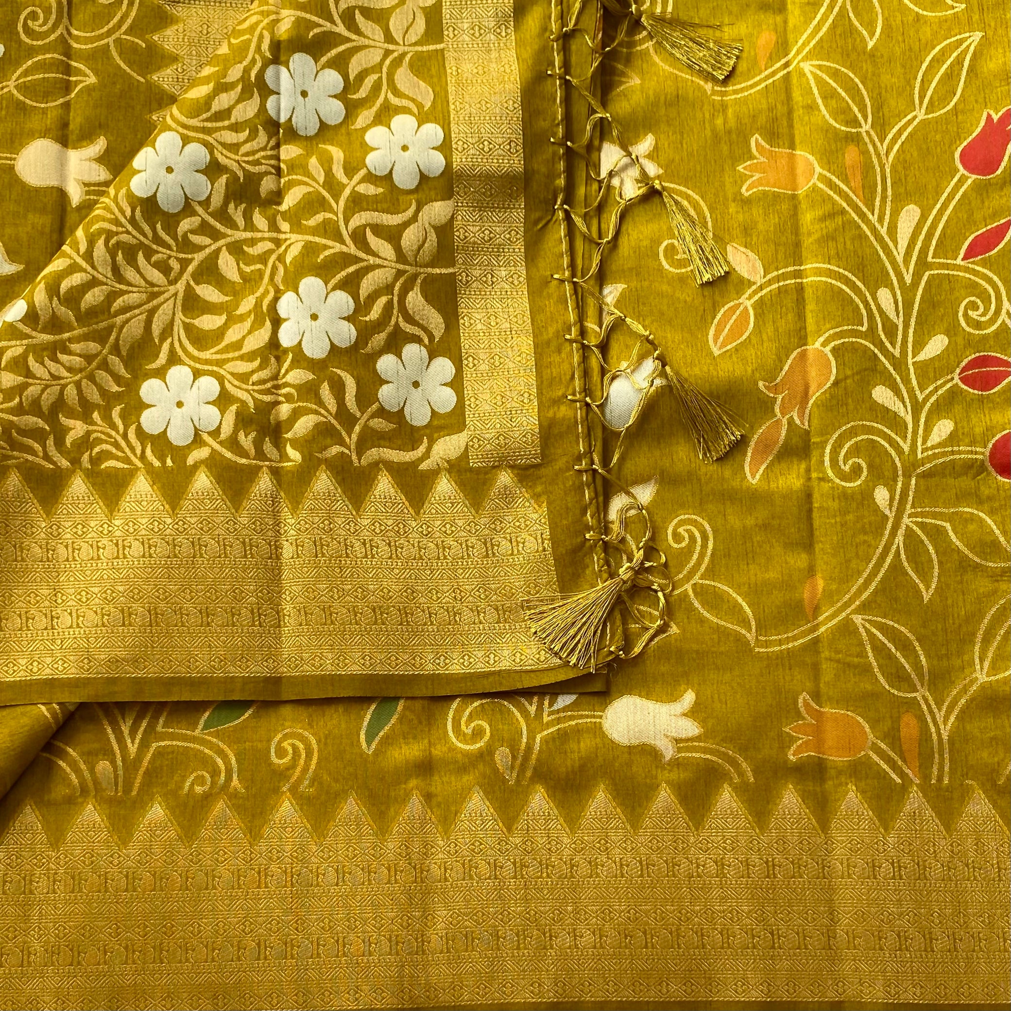 Olive Green Brocade Floral Saree With Gold Border Tassel Pallu