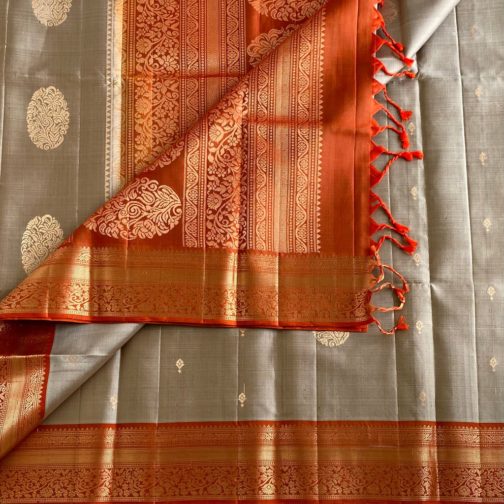 Cloud Silver Gray Designer Pure Silk Saree With Burnt Orange Pallu