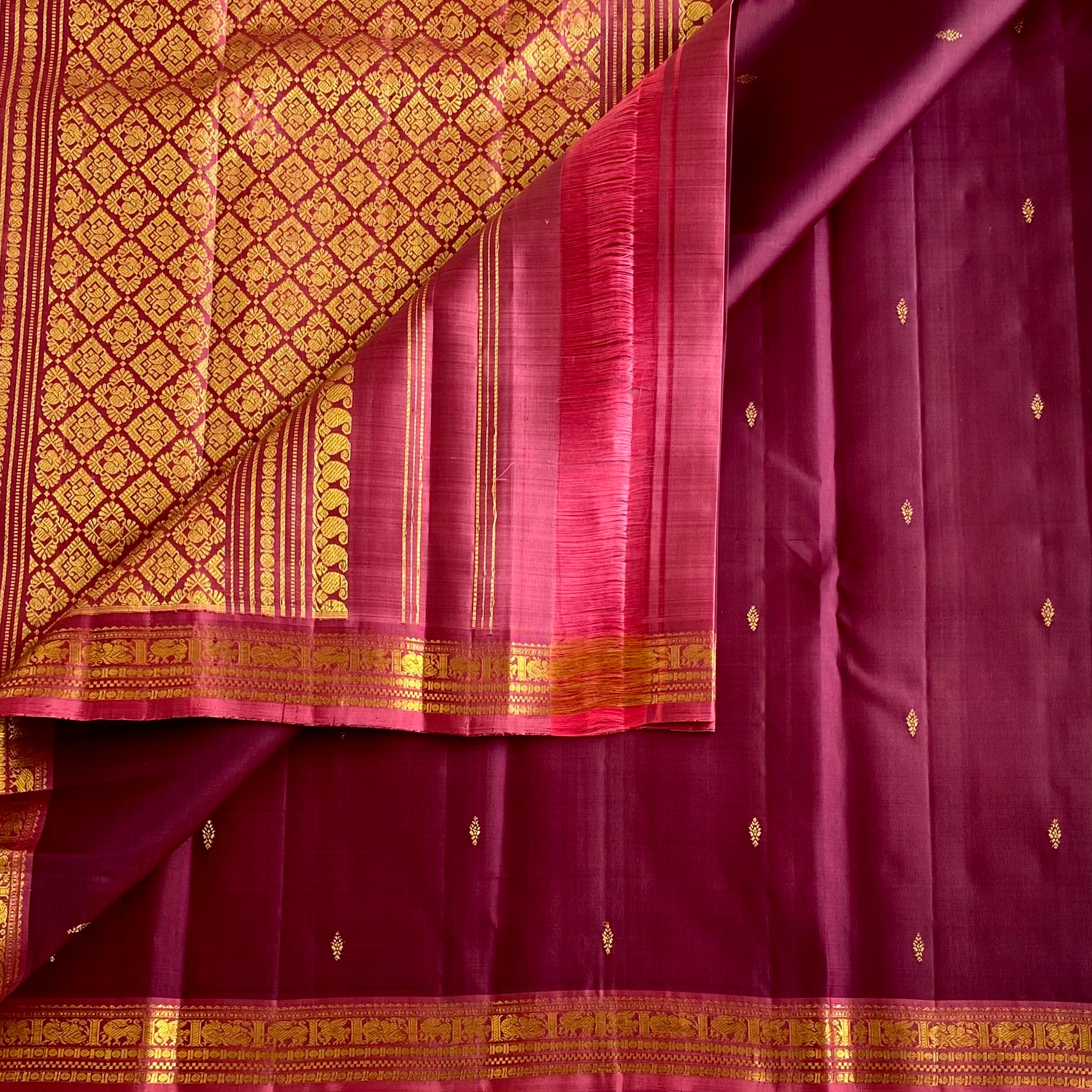 Burgundy Kanjeevaram Pure Zari Silk Saree With Dusty Rose Pink Pallu