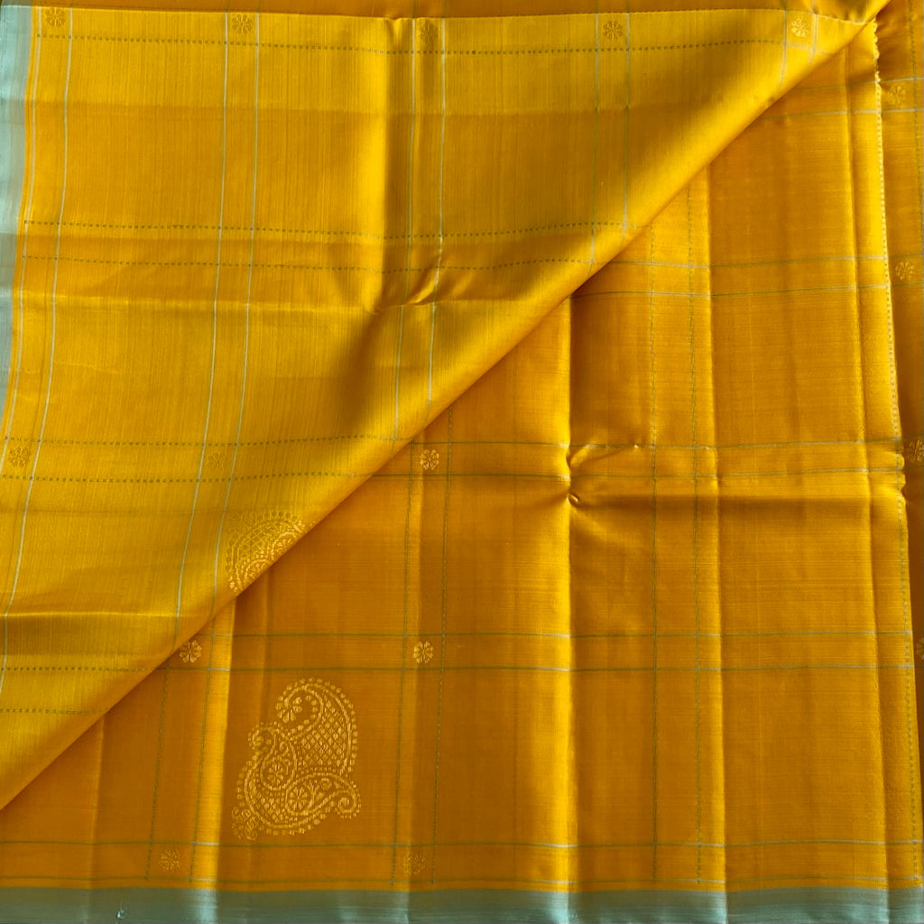 Honey Yellow Designer Pure Silk Saree With Vivid Sky Blue Pallu