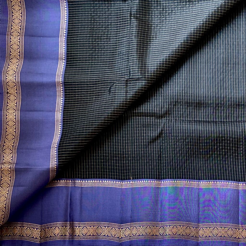 Lavender Purple Saree Gold Zari Geometric Pallu Floral Border Tassels