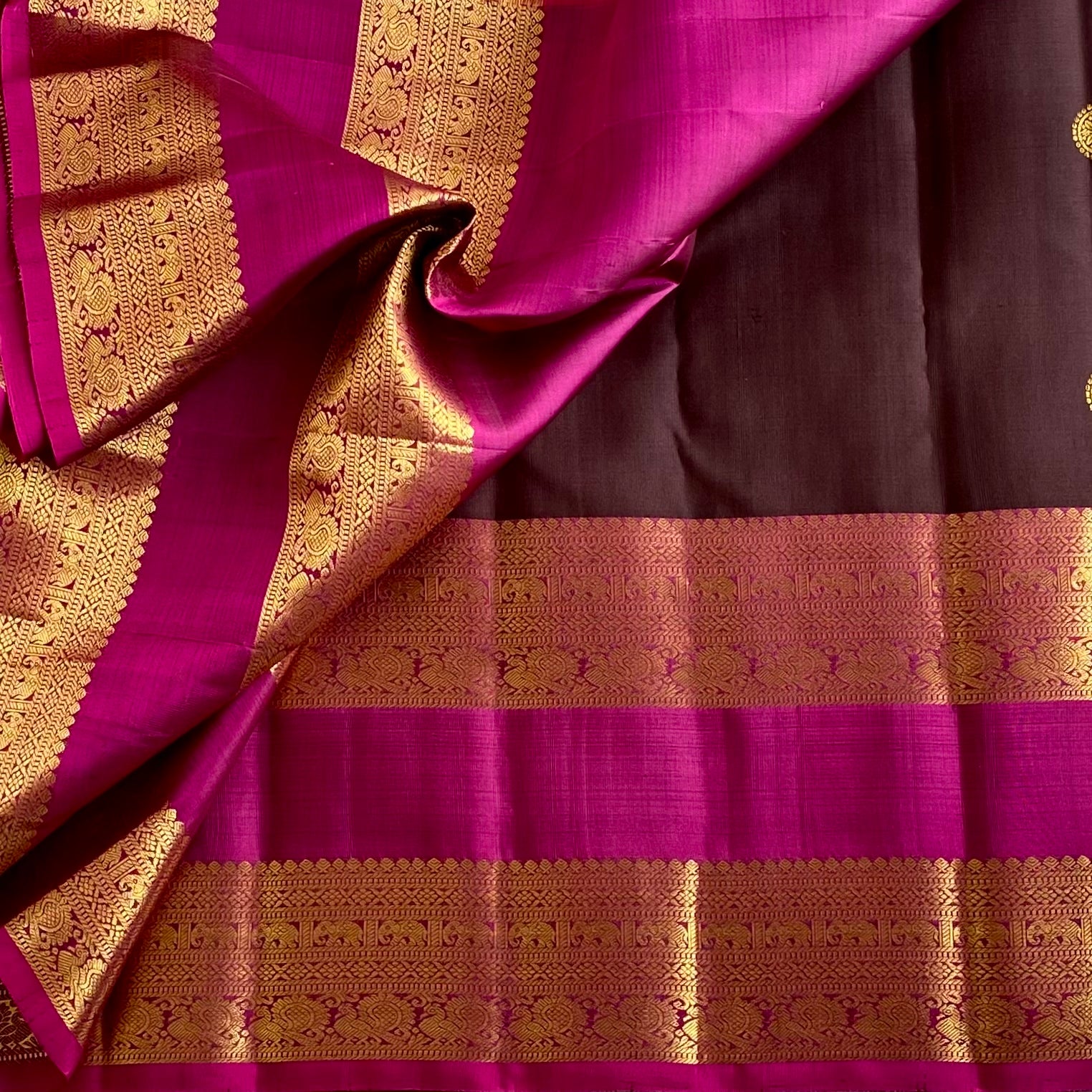Coffee Brown Kanjeevaram Pure Zari Silk With Magenta Pink Pallu