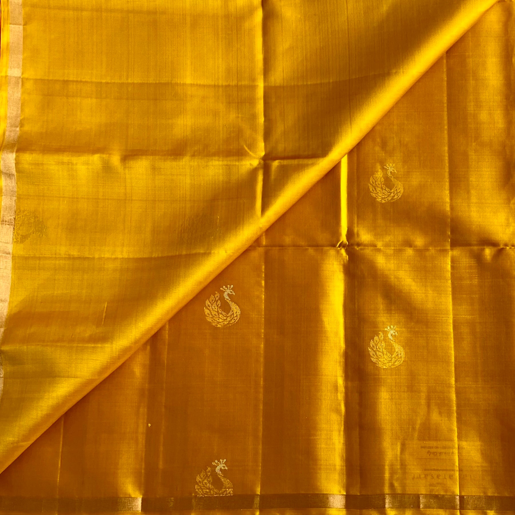 Mustard Yellow Designer Pure Silk Saree With Rani Pink Pallu