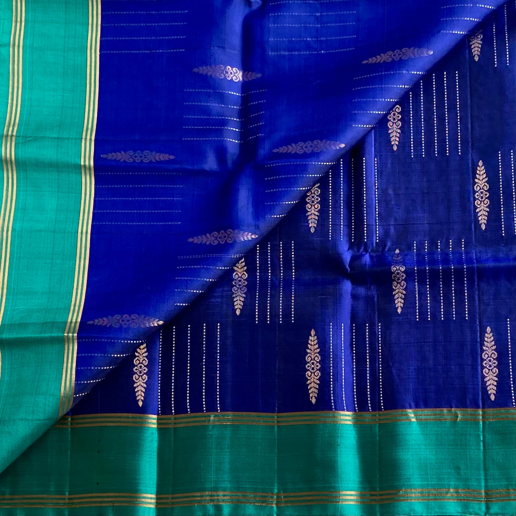 Royal Blue Designer Pure Silk Saree With Teal Green Pallu