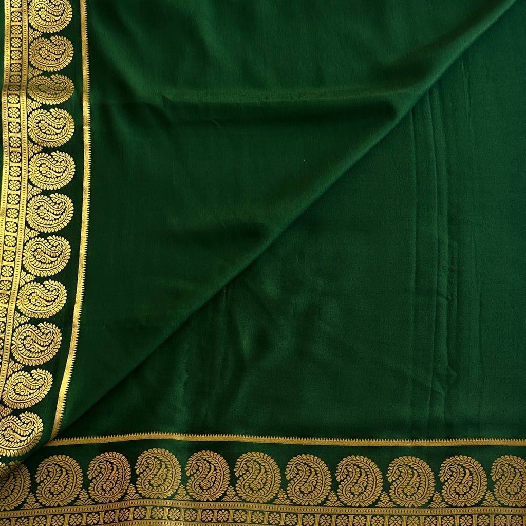 Emerald Green Mysore Silk Saree Gold Mango Border Traditional Festive Wear