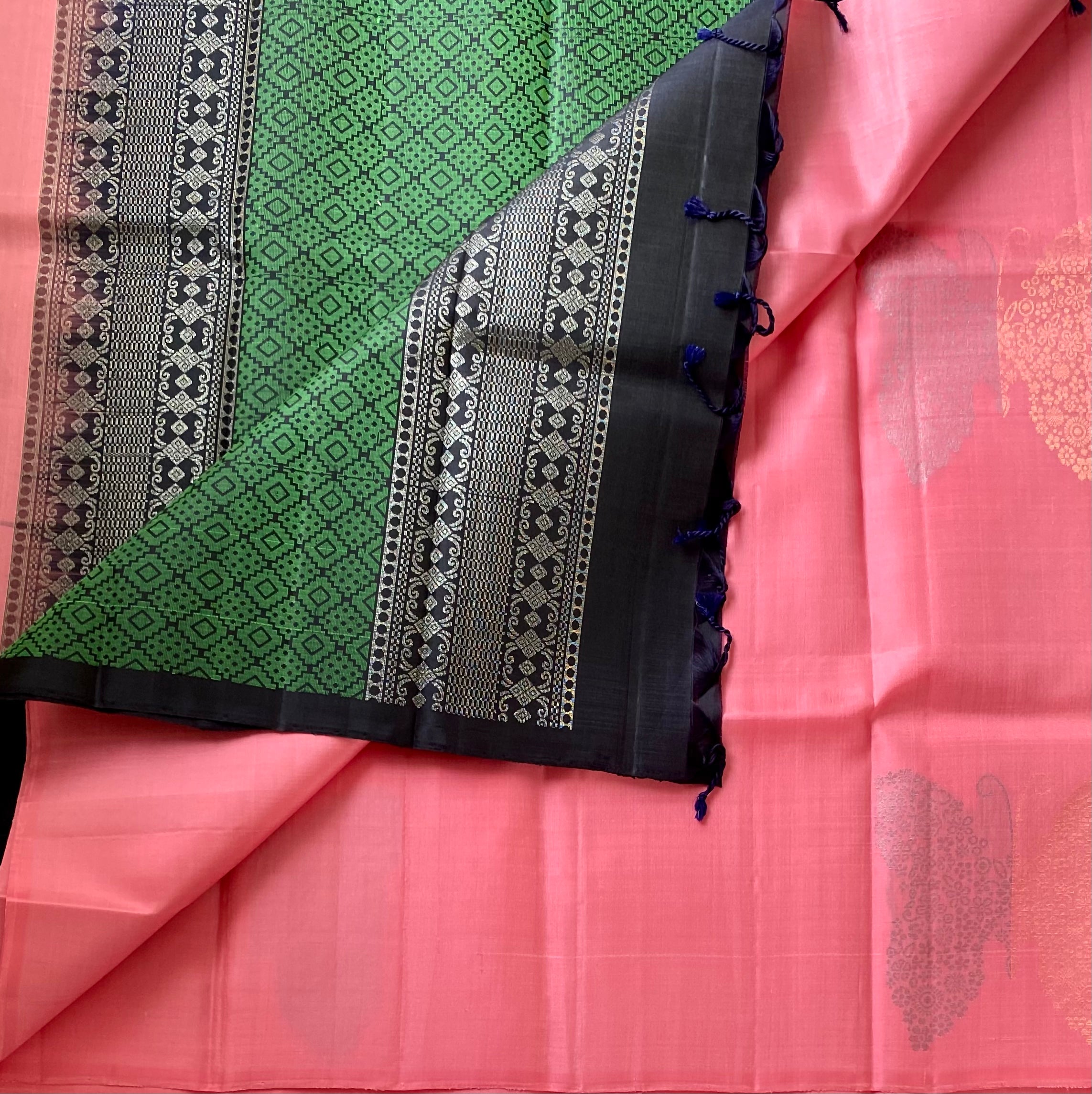 Rose Pink Silk Saree with Emerald Green Pallu and Zari