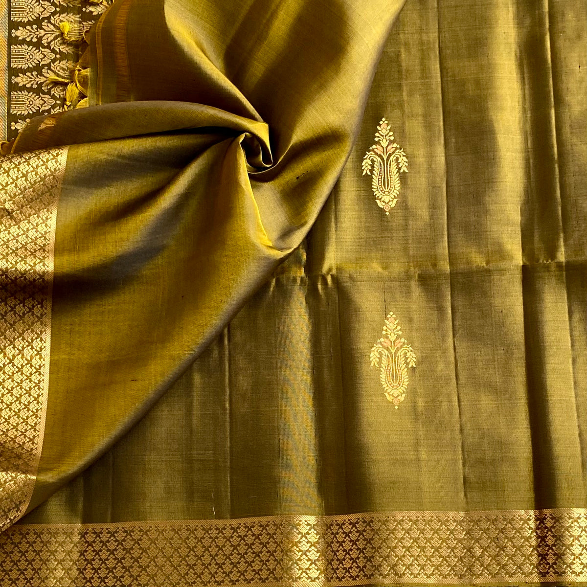 Olive Green Designer Pure Silk Saree With Antique Gold Pallu