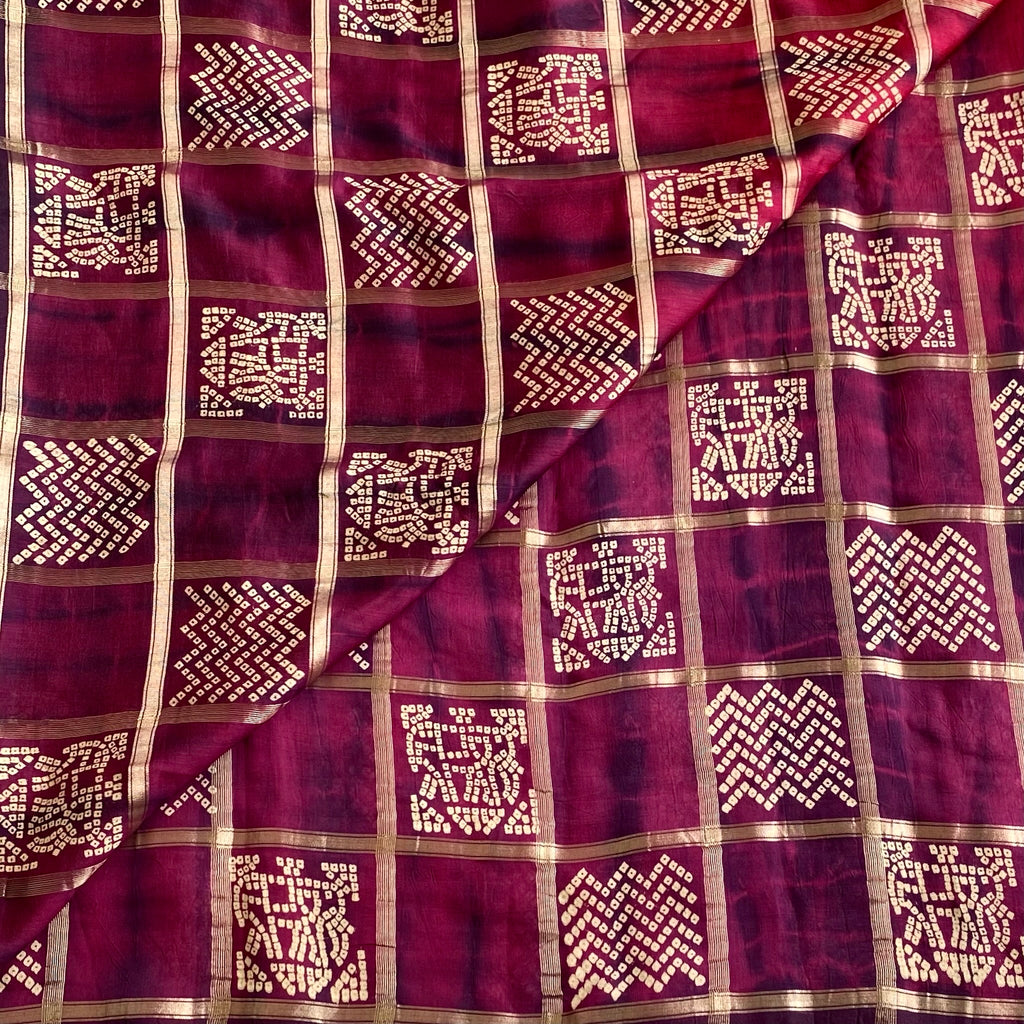 Ombre Shades of Magenta, Rust & Purple With Beautiful Checkered Patterns