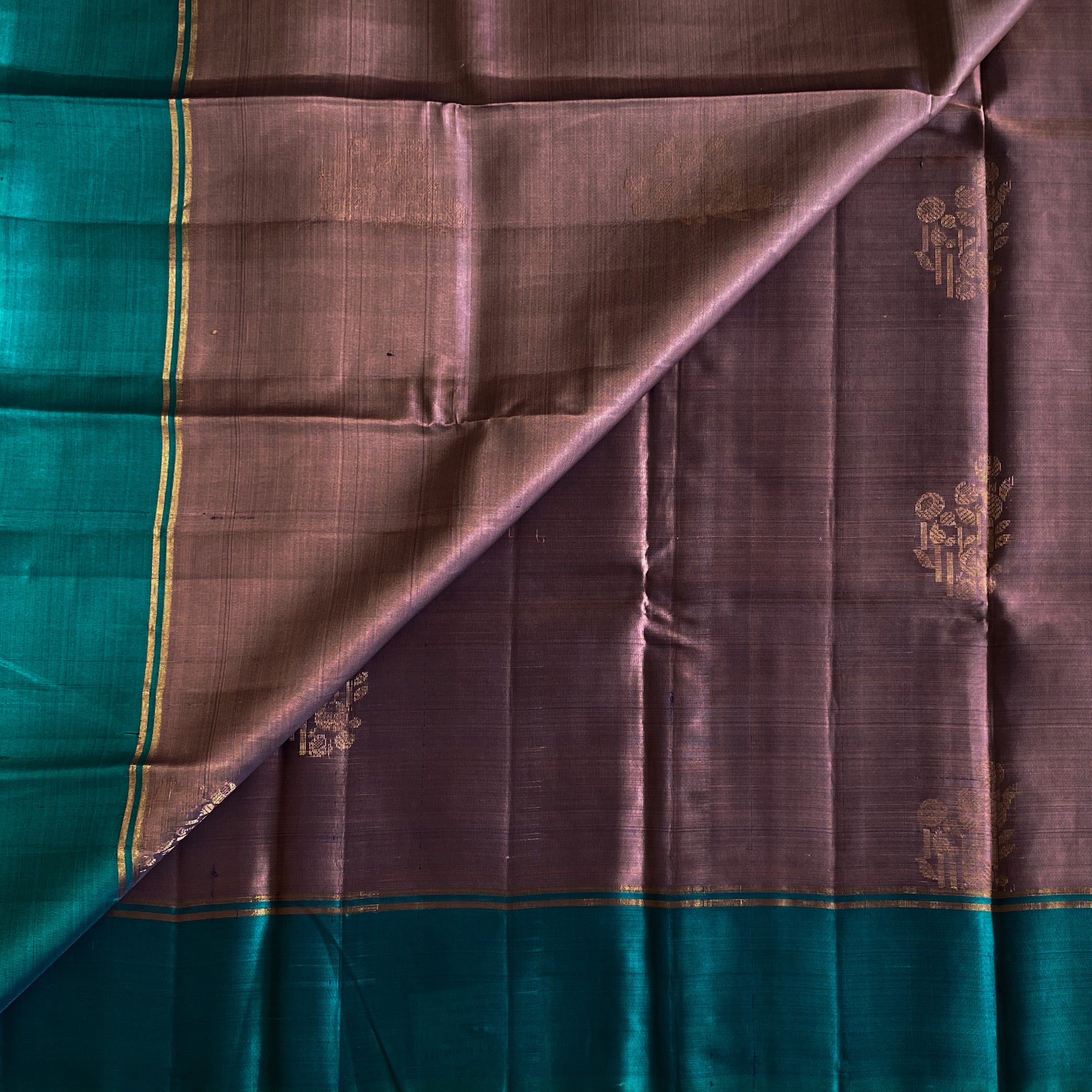 Metallic Greyish Mauve rare Beauty with Teal Handwoven pure silk