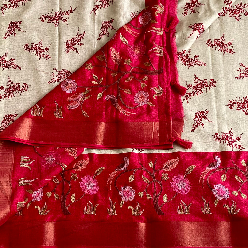 Ivory Soft Tussar Silk Saree With Rani Pink Pallu Gold Zari Border