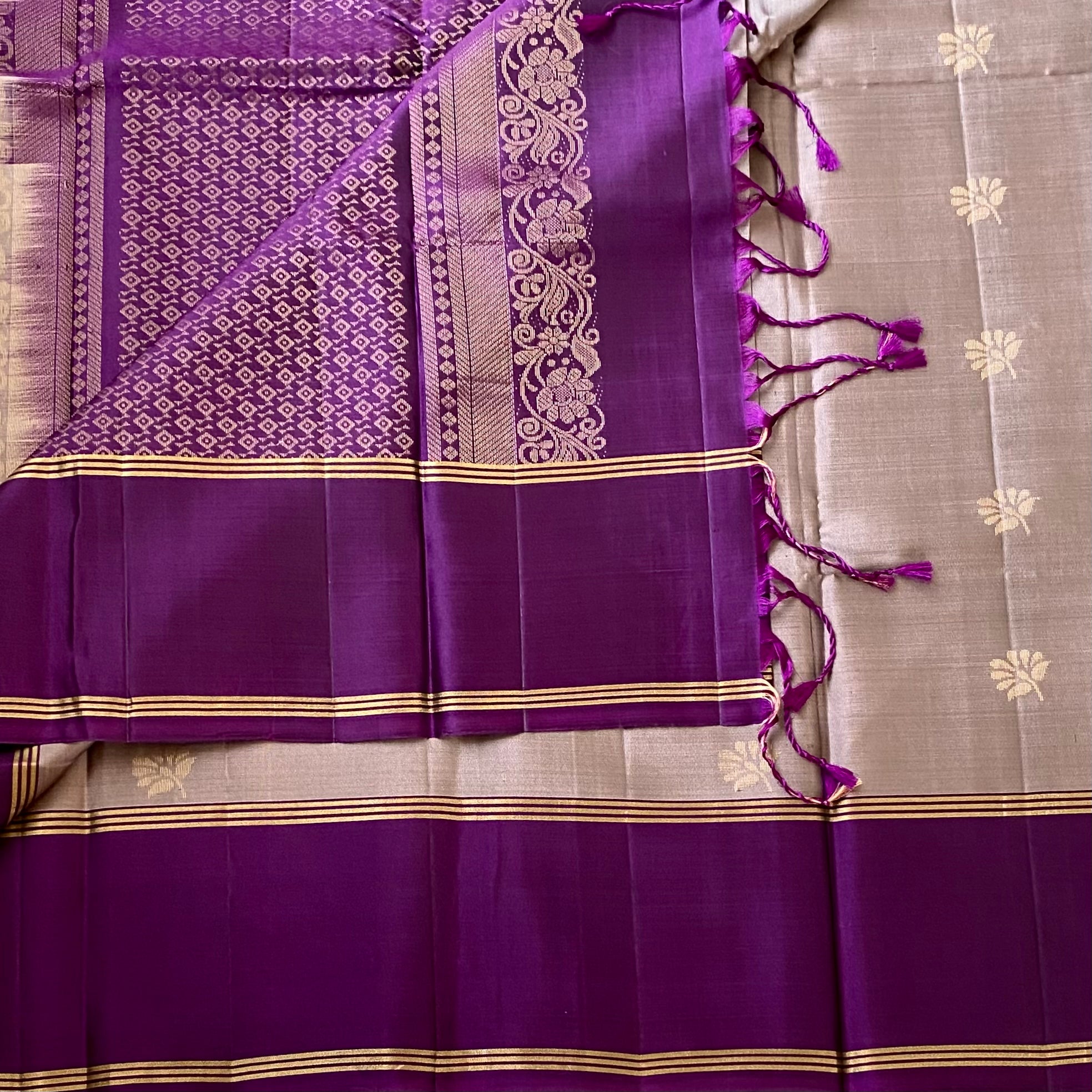 Magenta Silk Saree Gold Zari Floral Border Traditional Wedding Wear
