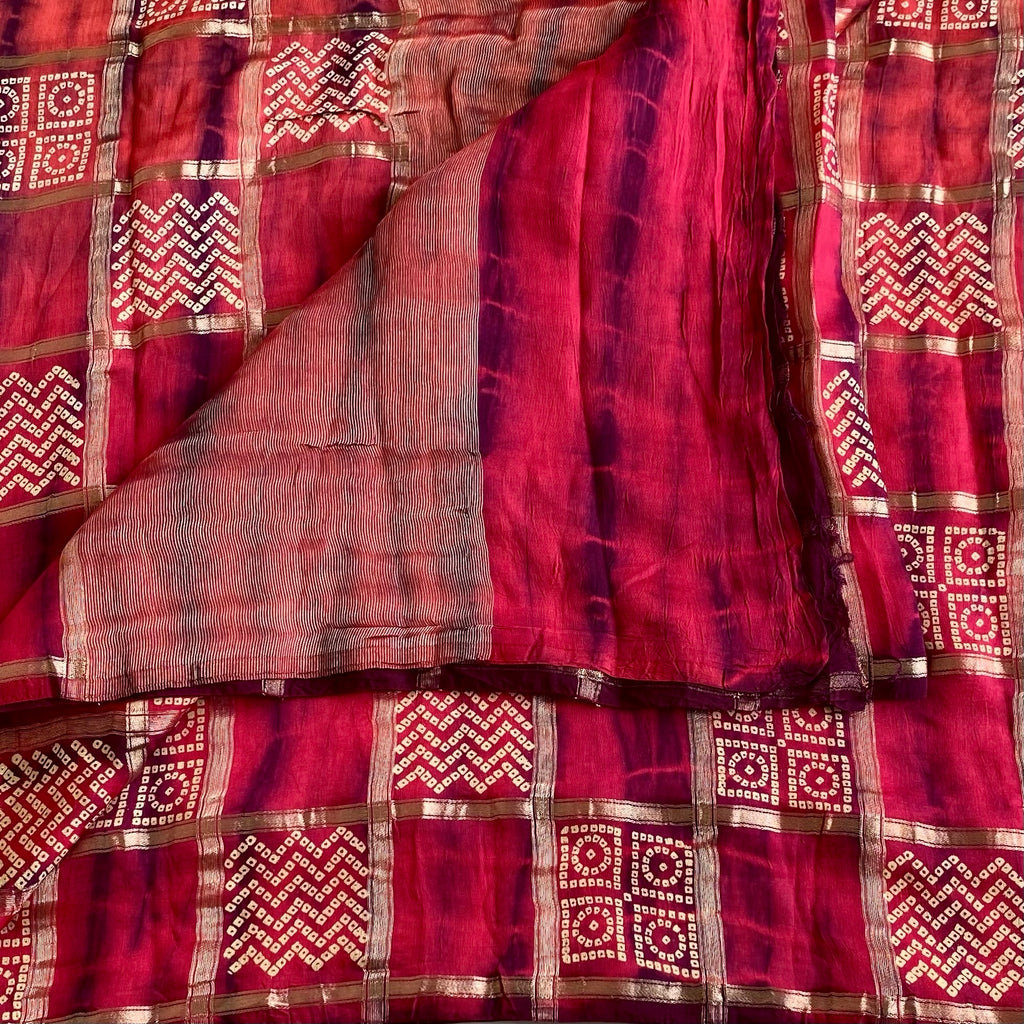 Ombre Shades of Rust, Brick & Purple With Beautiful Checkered Patterns