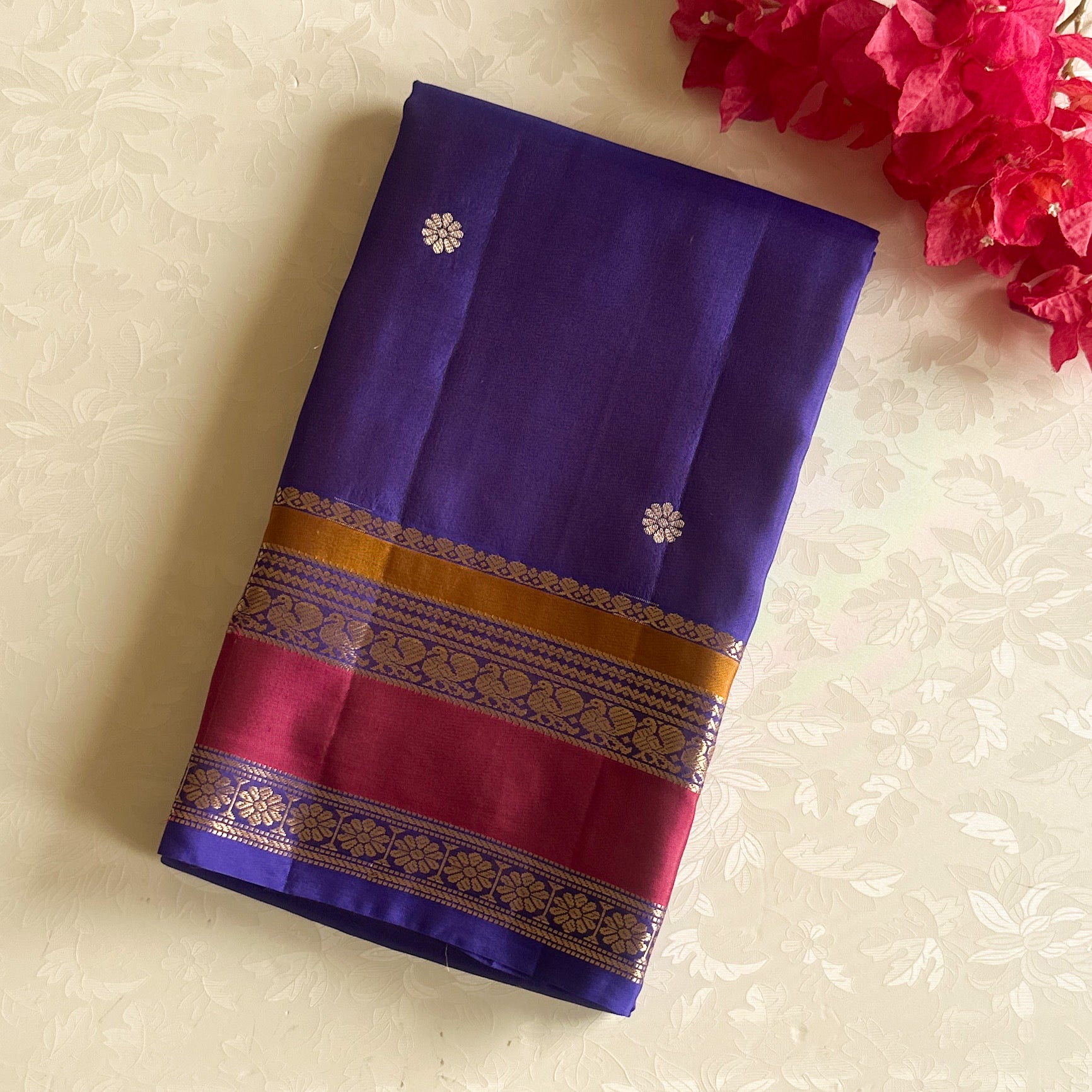 Royal Blue Magenta Kanjeevaram Beauty with Traditional Rich Pallu