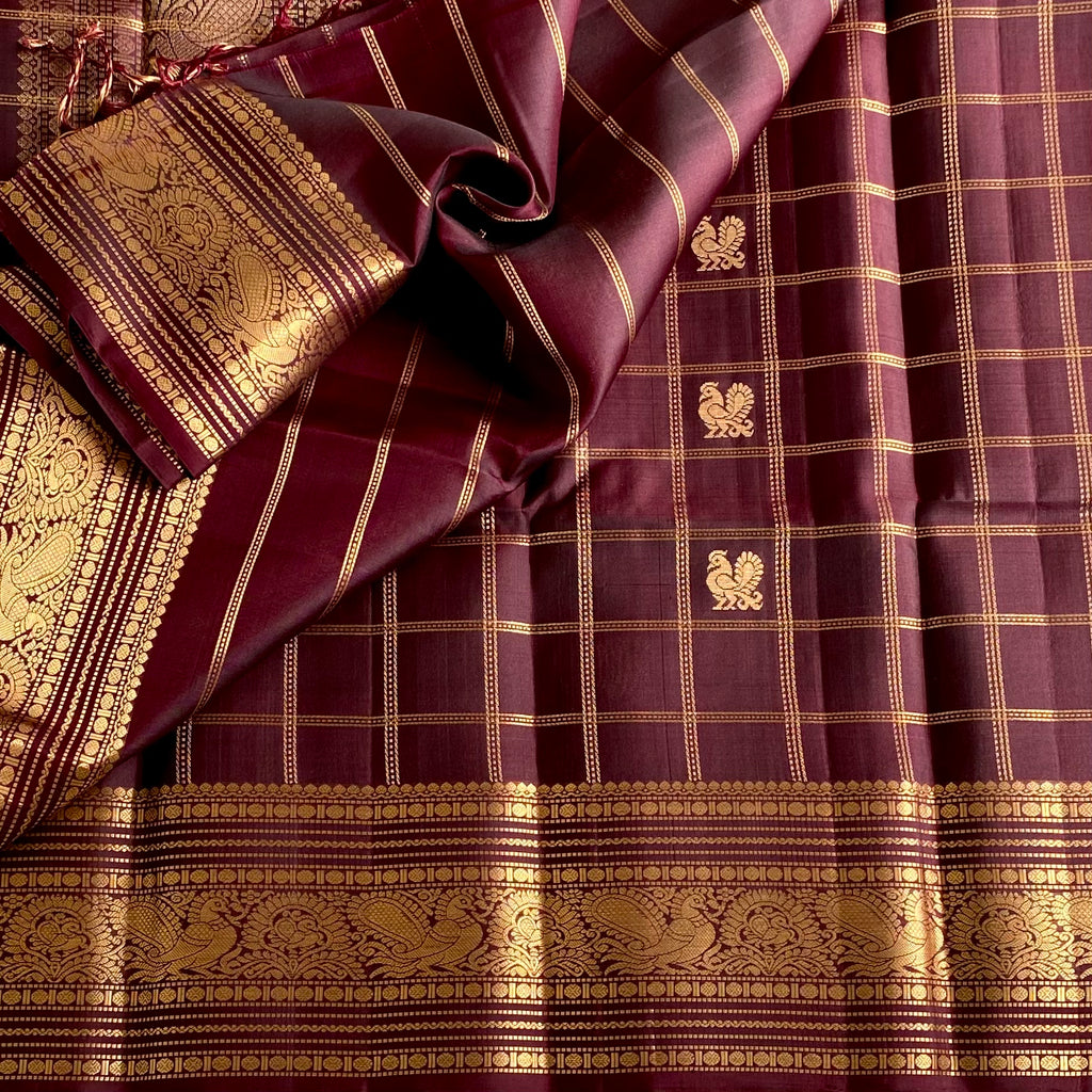 Deep Chocolate Maroon Designer Pure Silk Saree With Antique Gold Pallu