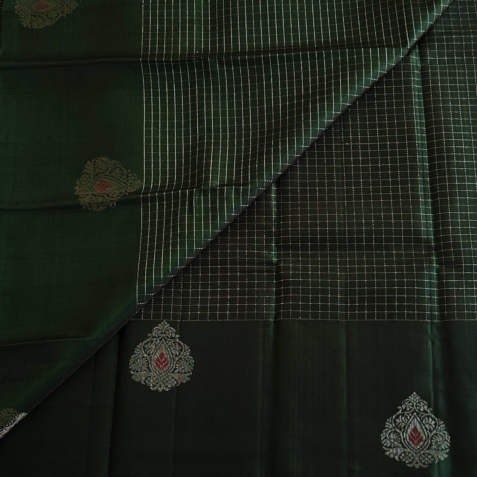 Deep Emerald Silk Saree Silver Zari Paisley Butta Checked Pallu