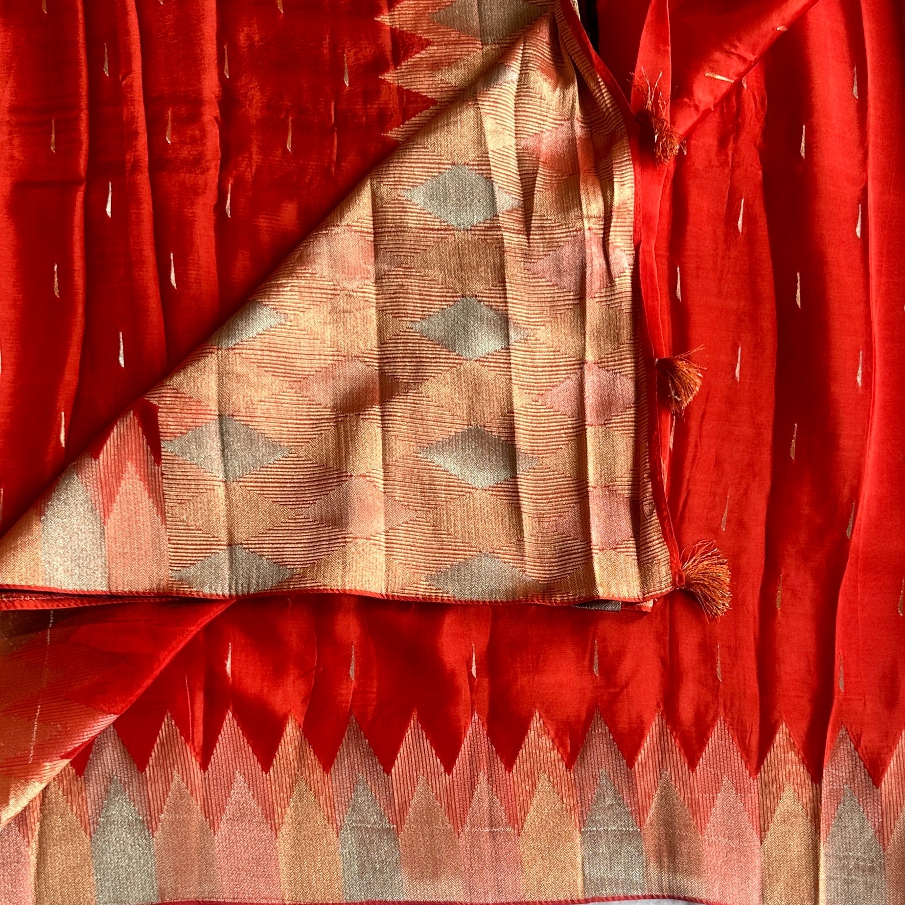 Crimson Red Woven Silk Saree Gold Silver Pallu Zigzag Border