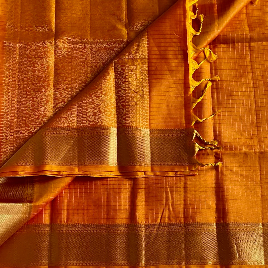 Tangerine Orange Micro Checkered Designer Pure Silk Saree With Metallic Gold Pallu