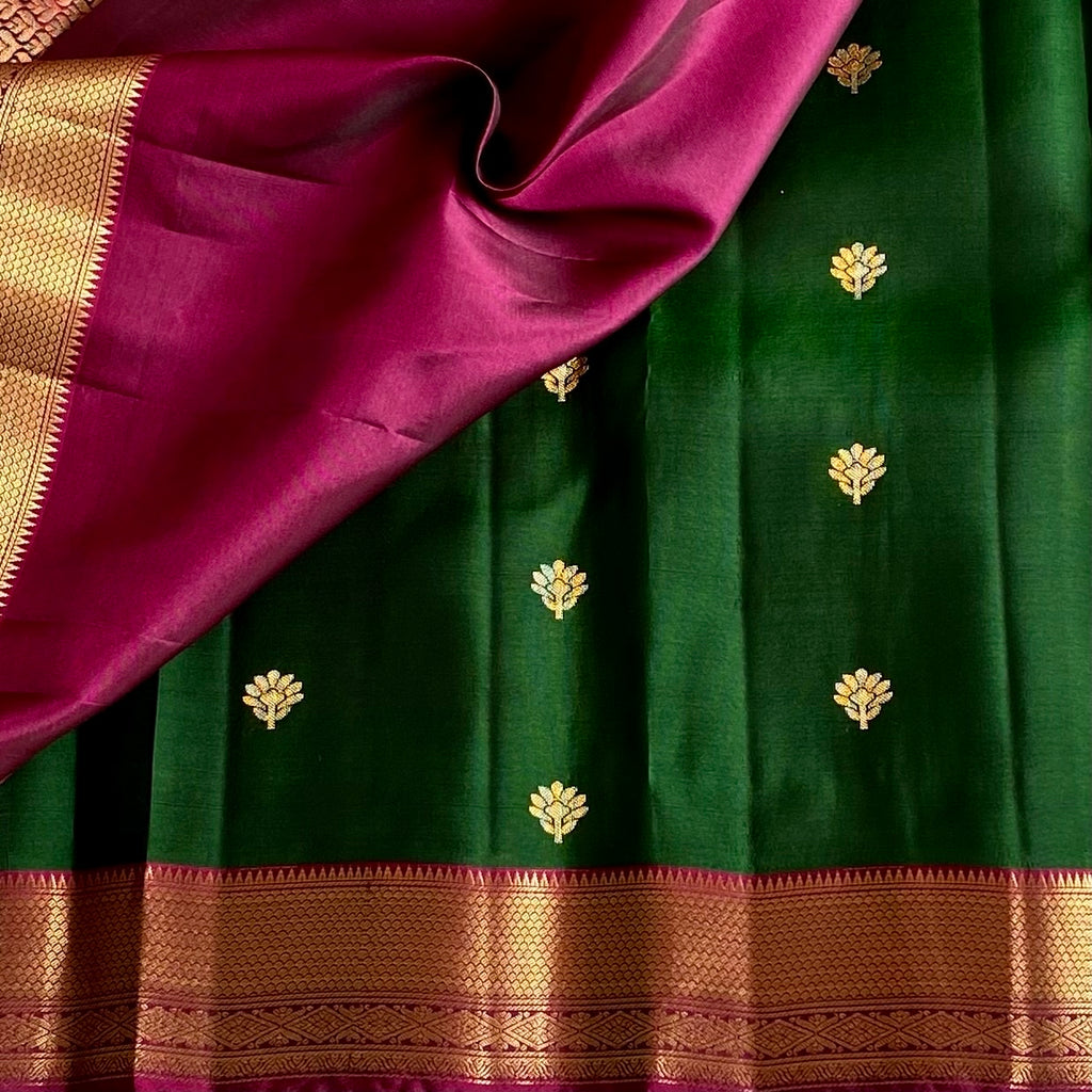 Emerald Green Designer Pure Silk Saree With Magenta Pallu And Gold Border