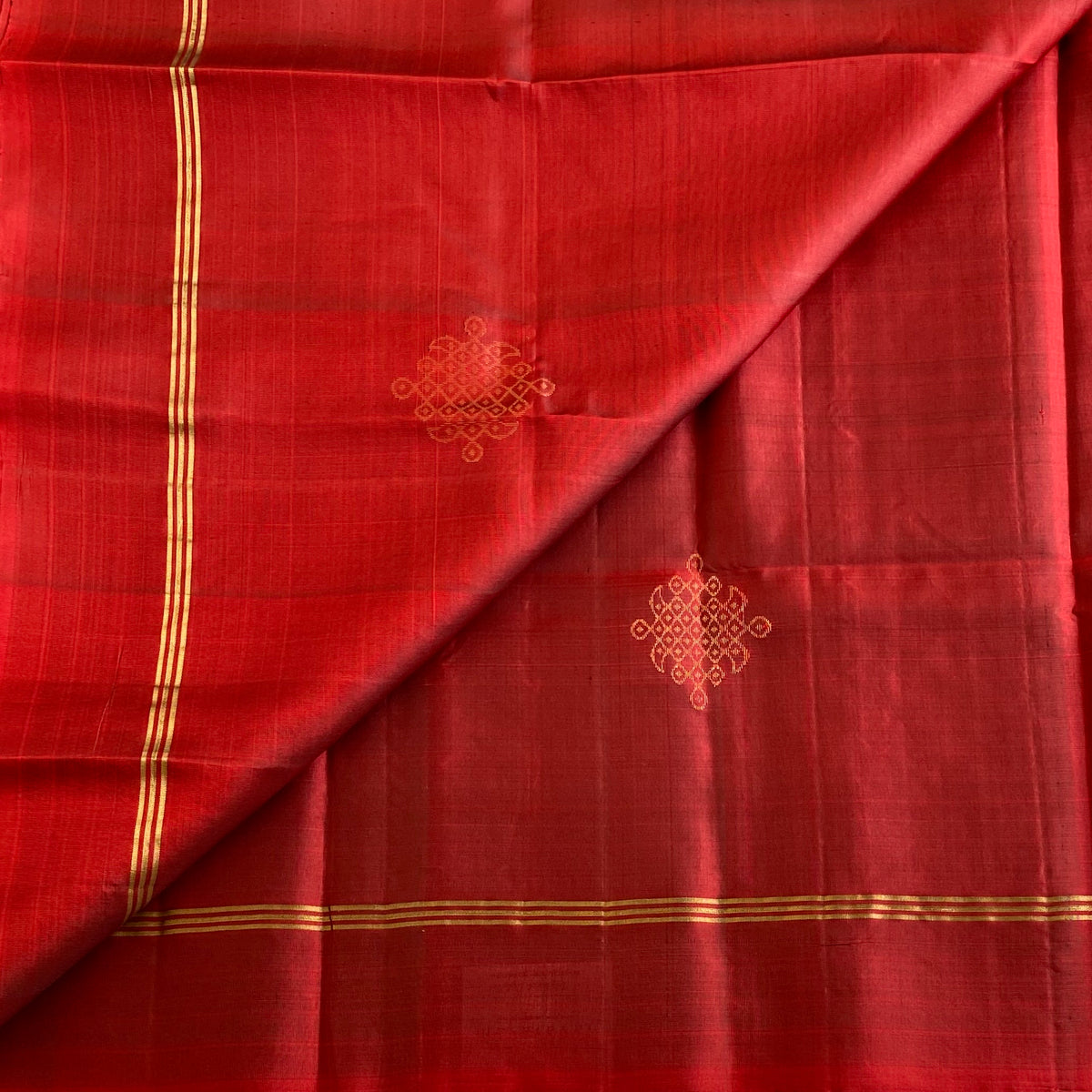 Deep Reddish Maroon Kollam Designer Pure Silk Saree With Antique Gold Zari Pallu