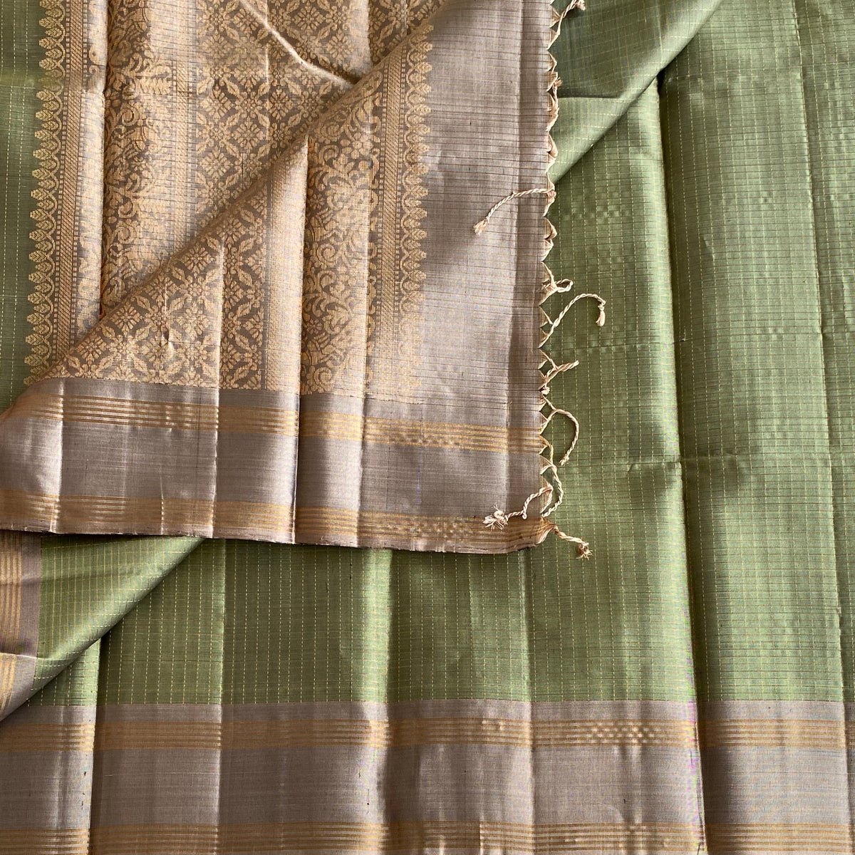 Olive Green Checkered Designer Pure Silk Saree With Taupe Grey Brocade Pallu